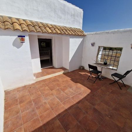 Casa De La Familia - Appartement Baza Luaran gambar
