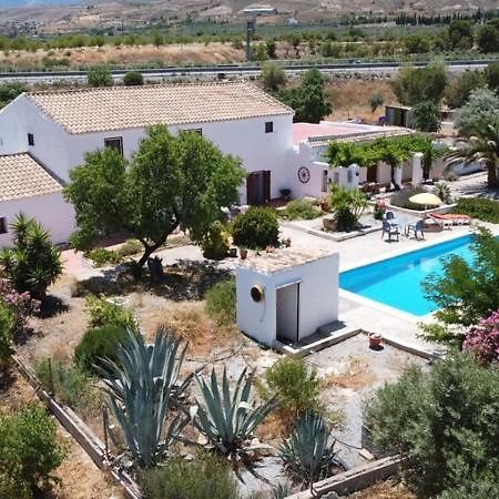 Casa De La Familia - Appartement Baza Luaran gambar