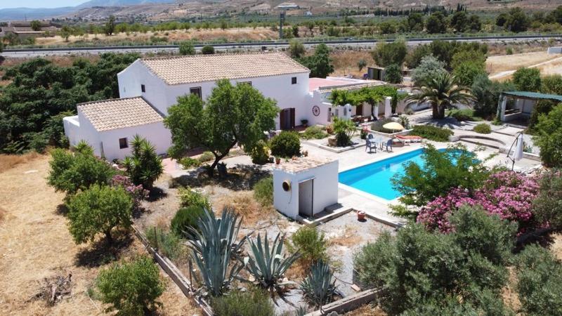 Casa De La Familia - Appartement Baza Luaran gambar